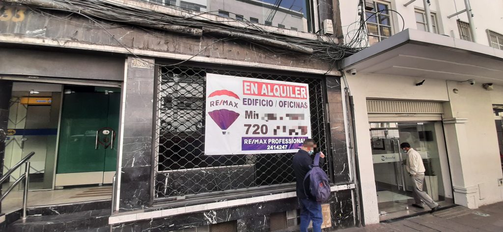 Remax Professional banner for a commercial space for rent in El Prado La Paz Bolivia